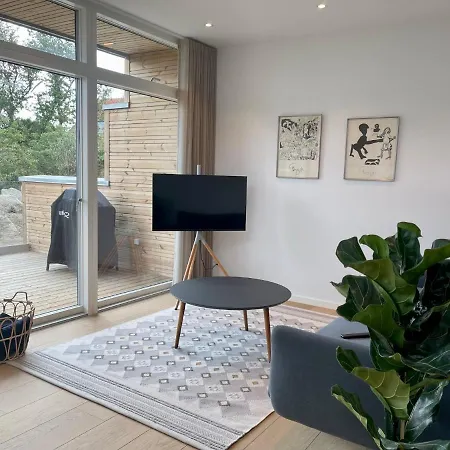 Nybygget Hus I Taet Pa Klipper, Skov Og Hav Holiday home *
